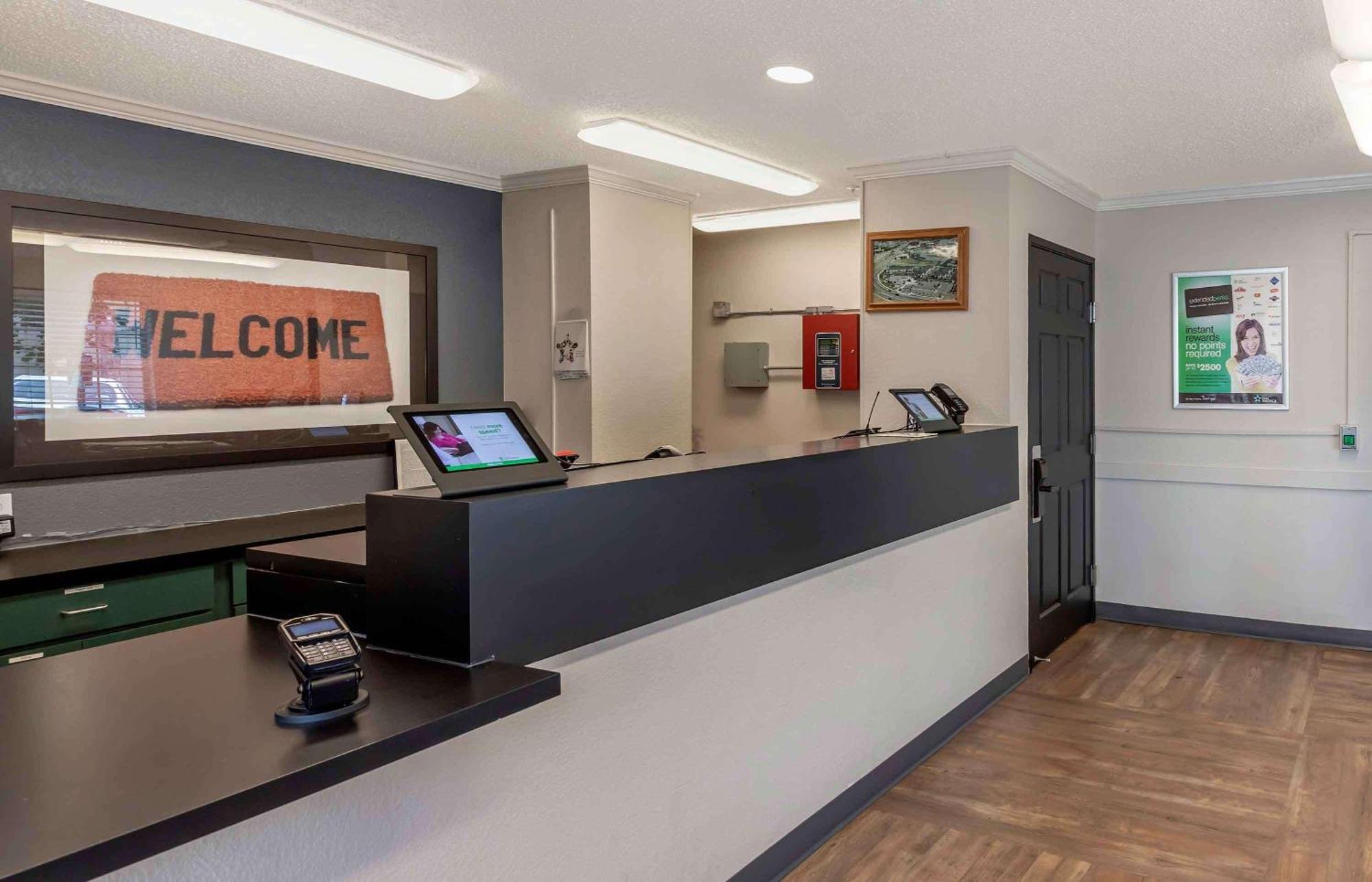 Extended Stay America Suites - Denver - Tech Center South - Inverness Сентениал Екстериор снимка