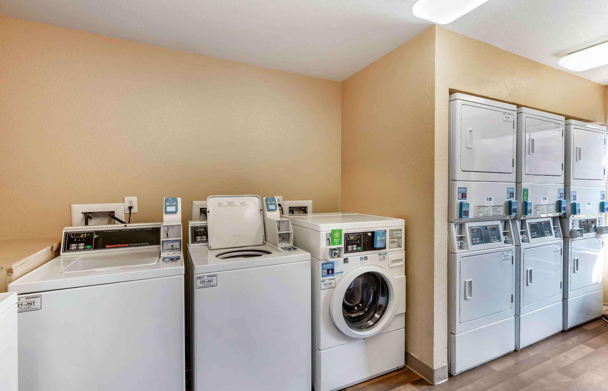 Extended Stay America Suites - Denver - Tech Center South - Inverness Сентениал Екстериор снимка